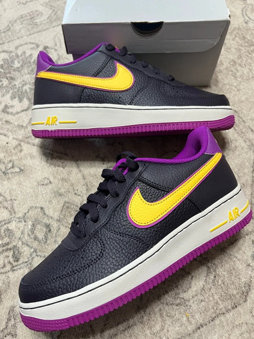 Nike Air Force 1 Low Lakers Alternate cave purple light bone vivid purple unisex